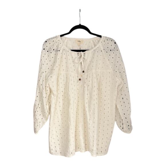 Holiday Celine Eyelet Peasant Top - Picture 2 of 5